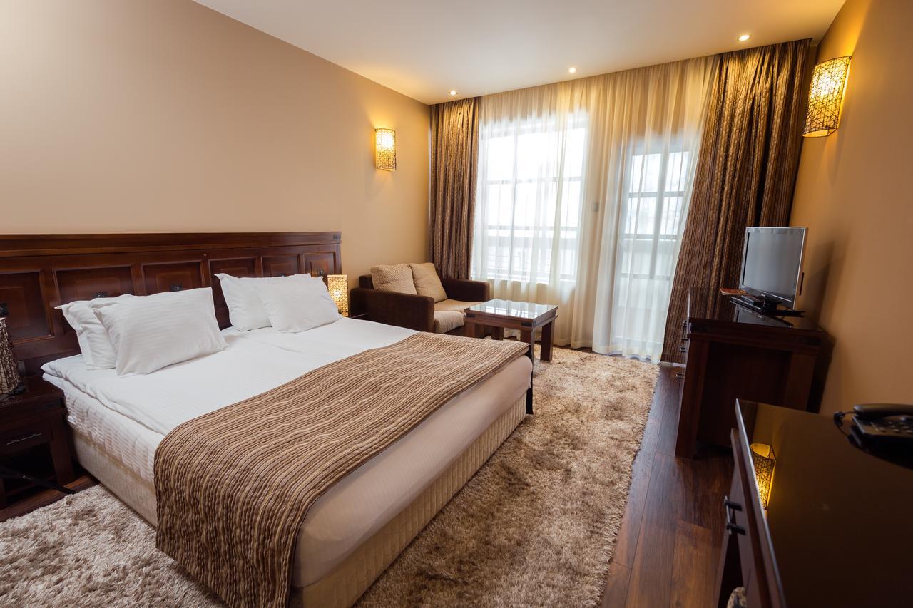 אורשאק Family Hotel Strannopriemnitza מראה חיצוני תמונה